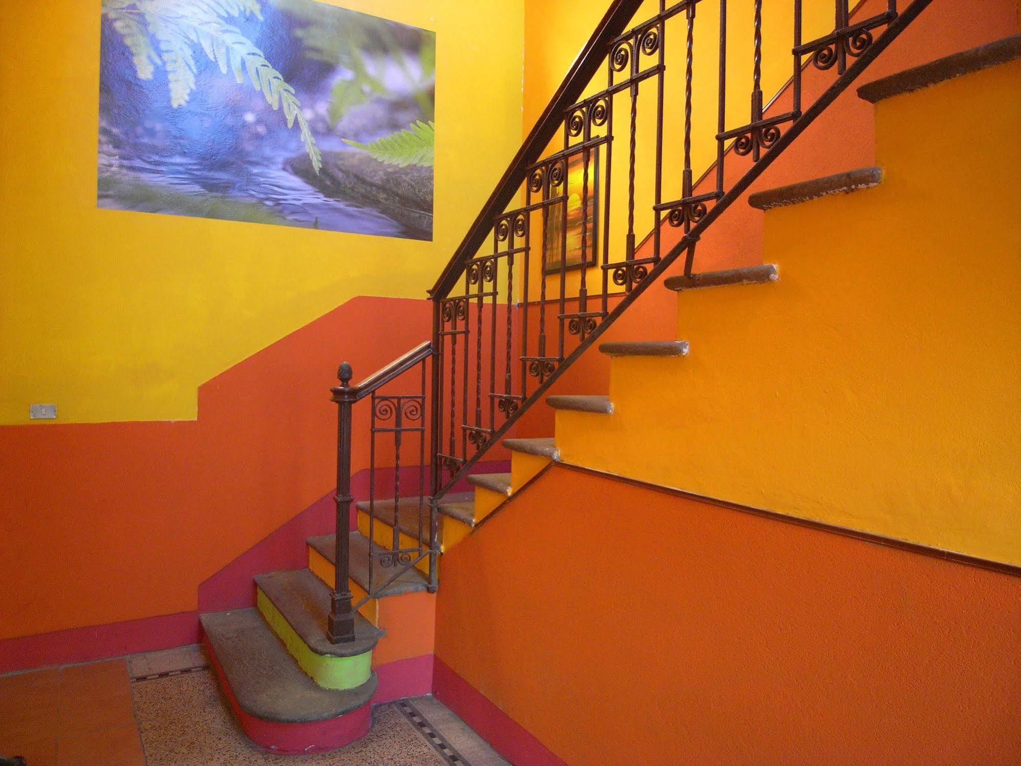 California Albergue Milão